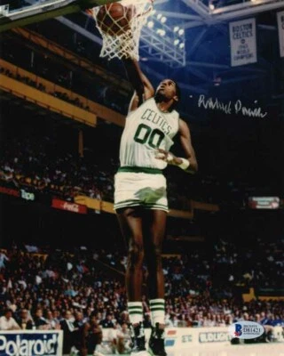 ROBERT PARISH SIGNED AUTOGRAPHED 8x10 PHOTO BOSTON CELTICS LEGEND BECKETT BAS - Image 1 of 2