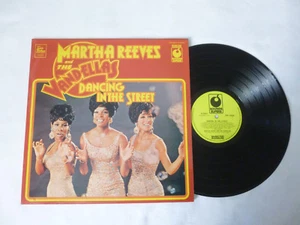 MARTHA REEVES & THE VANDELLAS ~ DANCING IN THE STREET ~ NEAR MINT '73 UK SOUL LP - Picture 1 of 12