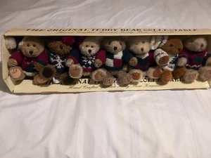 1988 CHRISHA CREATIONS L'ORSACCHIOTTO ORIGINALE DA COLLEZIONE Set di 7 NUOVI REGALO - Foto 1 di 4