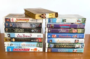 15 Vtg Children's & Family VHS Movies Babe, Antz, Jumanji, Free Willy & More - Picture 1 of 3