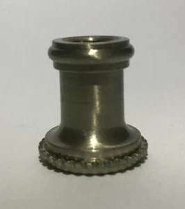Nuevo cuello de lámpara de latón torneado, acabado níquel satinado, grifo de 1/8F, 7/8" Ht. #BN946SN - Imagen 1 de 3