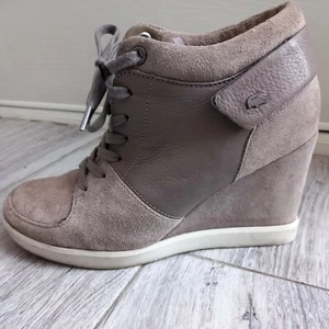 LACOSTE LADIES DESIGNER BEIGE TAUPE FULL LEATHER WEDGE BOOTS UK 5 /38 - Picture 1 of 12