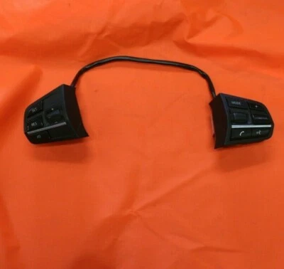 2011 BMW 740Li STEERING WHEEL SWITCH GENUINE OEM - Image 1 of 4