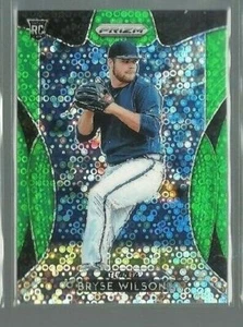 2019 Panini Prizm Prizms Lime Green Donut Circles #38 Bryse Wilson (ref 80630) - Picture 1 of 1