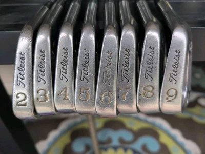 Juego de hierros de tungsteno Titleist Acushnet AC 108 2-9 hojas de colección flexibles regulares diestro Foto 1 de 4