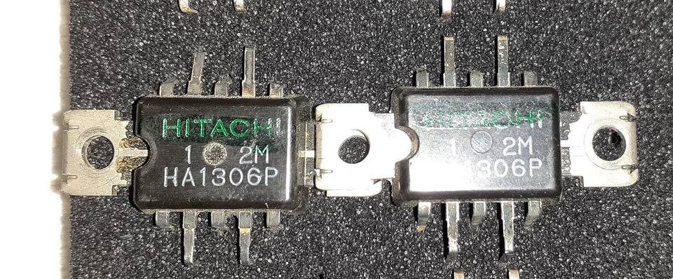 Hitachi HA1306P Amplifier Chip. NOS. - Image 1 of 1