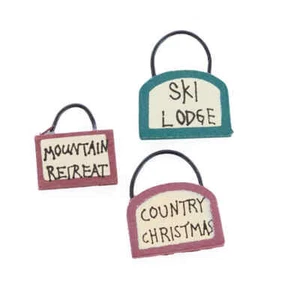 Miniature Holiday Retreat Signs | 18 Pieces - Picture 1 of 3