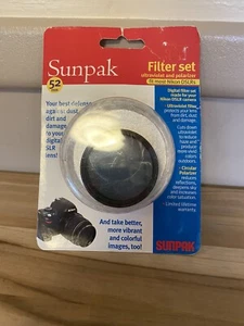 Sunpak Filter Set 52 mm, Ultraviolet & Polarizer Fits most Nikon DSLR's - Picture 1 of 5