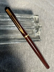 WATERMAN BROWN FAUX GRANITE FINISH FOUNTAIN PEN WITH CONVERTER - Picture 1 of 5