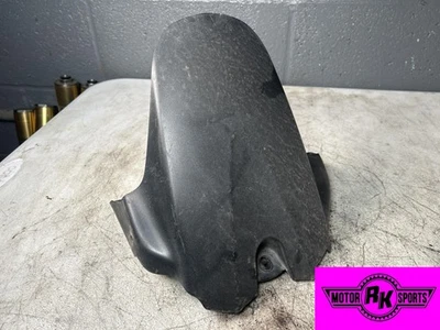 06-07, 2006-2007 GUARDABARROS ABRAZADOR NEUMÁTICO RUEDA TRASERA SUZUKI GSXR600/750 Foto 1 de 4