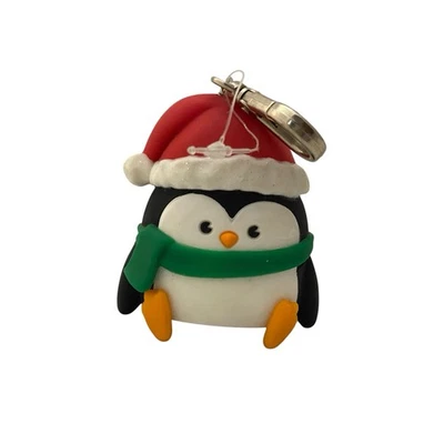 Bath Body Works 口袋 Bac 支架 钥匙扣 企鹅 假日 圣诞老人 帽子 — 第 1/4 张图片