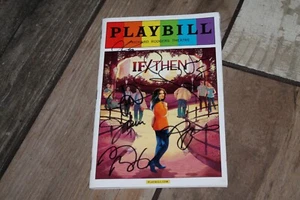 IF/THEN IDINA MENZEL ANTHONY RAPP CAST PLAYBILL FIRMATO 2014 PRIDE ED! TEATRO - Foto 1 di 5
