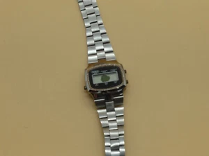 MBO Armbanduhr LCD Quartz Vintage 70'er Jahre Defekt Ersatzteilspender - Bild 1 von 4