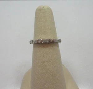 Sterling Silver emerald CZ Wedding Anniversary Band 925 Engagement RING size 7 - Imagen 1 de 7