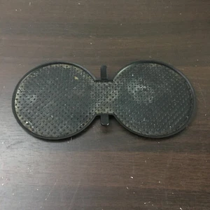 00-05 Toyota Celica Center Console Cup Holder Mat Insert 58916-20030 - Picture 1 of 3