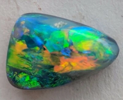 AWESOME 3.16ct Solid Black MULTICOLOR Opal Freeform Lightning Ridge! - Image 1 of 4