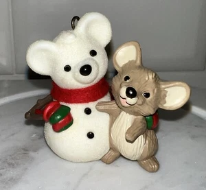 Hallmark Snow Buddies Vintage Christmas Ornament Mouse Mice 1986 VTG - Picture 1 of 17