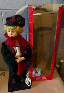 Holiday Creations Telco Motionette 24" Boy & Candle Christmas  Animated Vtg - Picture 1 of 3