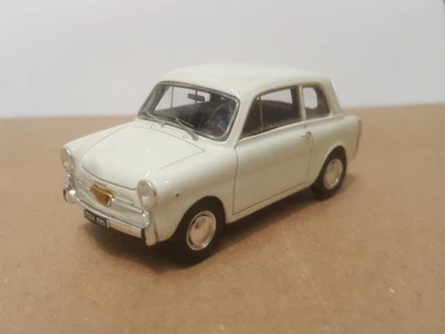 1/43 KESS-MODEL - AUTOBIANCHI - BIANCHINA BERLINA F 1965 bianca - Immagine 1 di 4