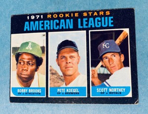 1971 Topps Rookie Stars #633 Pete Koegel, Bobby Brooks, Scott Northey No Creases
