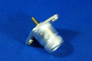 N conector de chasis hembra - Imagen 1 de 1
