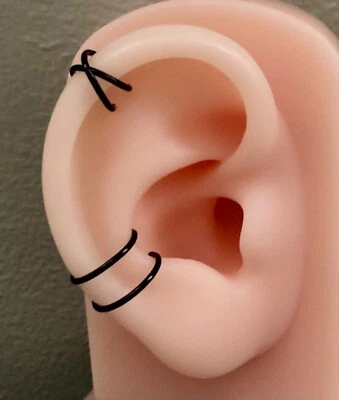 Helix Ear Cuff, Par de Orejeras Negras, Caracola Ear Cuff Foto 1 de 2