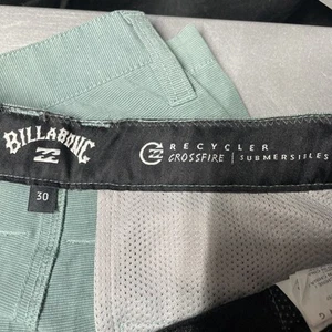 Billabong ~ Submersible Crossfire Shorts ~ Light Green ~ Men’s Size 30 - Picture 1 of 7