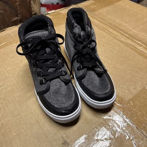Zapatilla deportiva Us Polo Assassin negra plana de caña alta para niños talla 7,5 nueva leer - Imagen 1 de 6