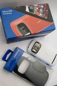 Smartphone Nokia 808 PureView - 16GB - Blanco (Desbloqueado) Con cc-3046 Raro En Caja - Imagen 1 de 10