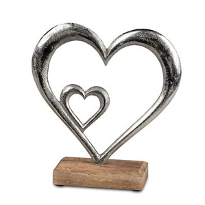 Dekoobjekt Herz in Herz auf Fuß H. 19cm silber natur Alu + Mango Holz Formano - Bild 1 von 2
