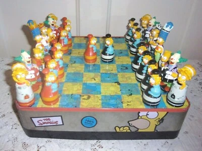 The Simpsons 2000 Vintage Collector's Chess Set Complete in Tin Box - Image 1 of 4