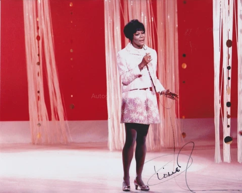 Dionne Warwick Hand Signed 8x10 Photo, San Jose Walk On By, Friends, Bacharach F Cover