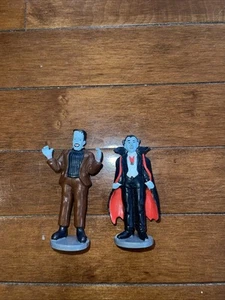 VINTAGE KAYRO-VUE MUNSTER ACTION FIGURES MINIATURES UNIVERSAL MONSTERS - Picture 1 of 16