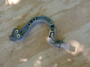 2014-2022 JEEP CHEROKEE TRANSMISSION TRANSFER CASE MOUNT BRACKET 68293001AA OEM - Bild 1 von 6