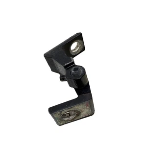 VOLKSWAGEN OEM PASSAT FRONT LEFT DRIVER SIDE DOOR UPPER HINGE 2012-2022 - Picture 1 of 5