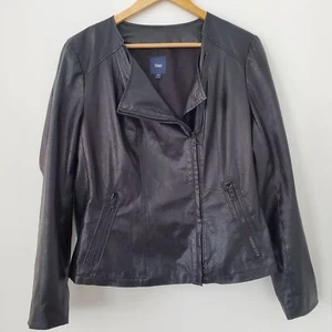GAP Sz L Black Faux Leather   Asymmetrical Zip Moto Jacket Pockets Biker Chick  - Picture 1 of 18
