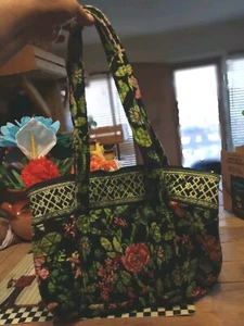 🌺Vera Bradley Retired Botanical Shoulder Bag/Purse With New Wallet - Picture 1 of 6