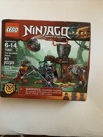 Sealed LEGO NINJAGO: The Vermillion Attack (70621) Slight Shelf Wear Ebb43