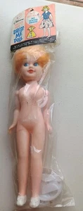 Vintage Dress Me Puppe Allison Corp verwurzeltes Haar versiegelt #8411 neu in Verpackung - Bild 1 von 6