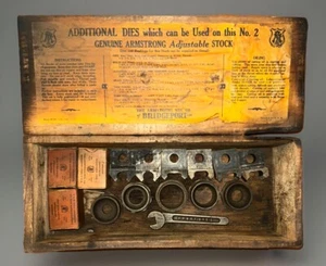 Vintage F. Armstrong Bridgeport CT No.2 Stock Die Set Original Box - Picture 1 of 18
