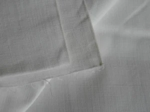 Tessuto semipiombo pregiato 310x148 cm color crema inutilizzato - Foto 1 di 3
