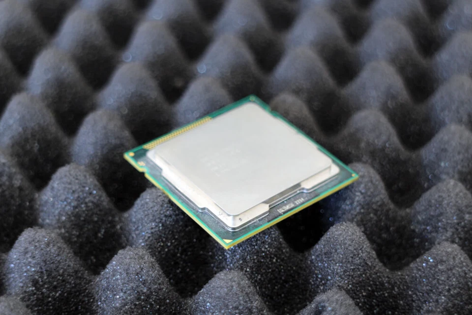 INTEL SR163 Pentium G2030 3GHz Dual Core Socket 1155 Ivy Bridge Processor CPU - Image 1 of 1