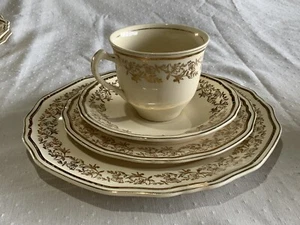 Antique Alfred Meakin Dinner Set (Part) 1930 - Picture 1 of 8