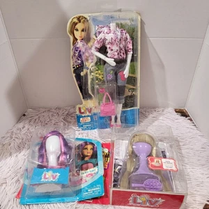 Lote de 3 LIV Moda Muñeca Eco Fiesta Conjunto Spin Master y 2 Pelucas Ver Fotos  - Imagen 1 de 15