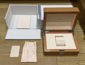 Original Omega Madera Reloj Presentación Caja Estuche Caja Juego Completo + Cartera - Imagen 1 de 9