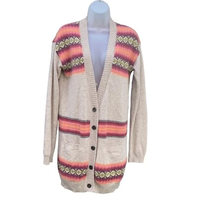 Cárdigan tejido con botones bolsillos delanteros GAP para mujer talla M lana de cordero tostado isla justa Foto 1 de 4