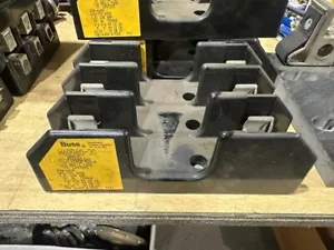 BLOQUE DE FUSIBLES BUSSMANN H60060-3C B238 - Imagen 1 de 1