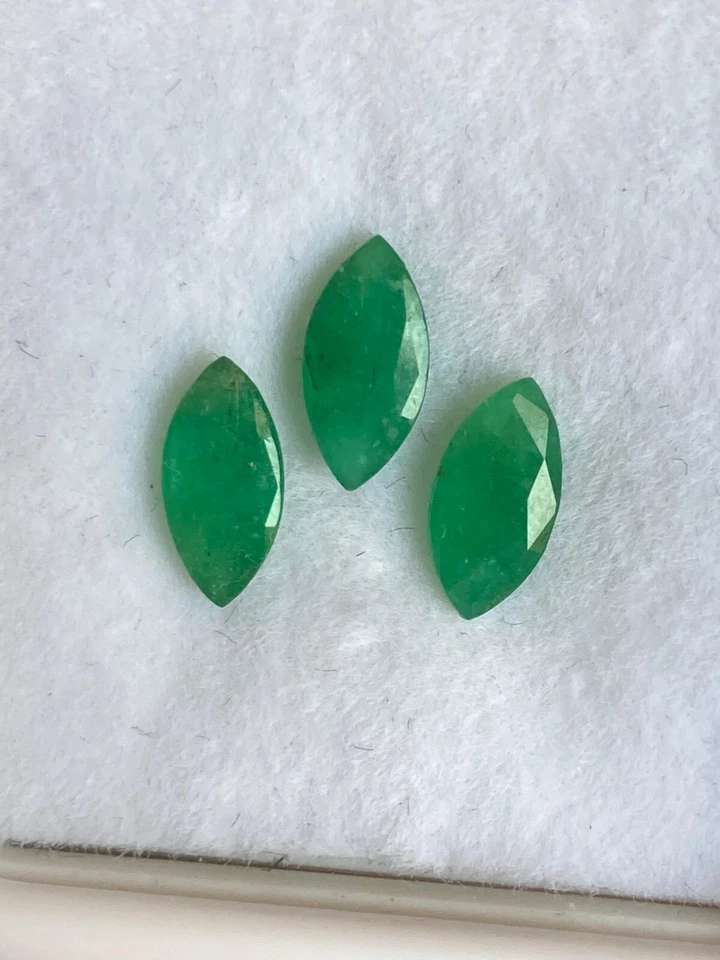 Juego de 3 piezas de piedras preciosas facetadas naturales de Zambia corte marquesa esmeralda, 8x4 mm Foto 1 de 4