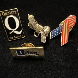 4 Advertising Logo Pins Goldtone Orion Quality Patriotic Ribbon Bow (Lot# 491) - Picture 1 of 5