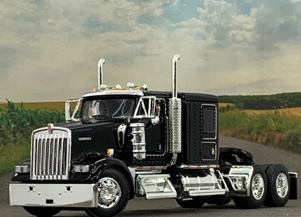1/64 DCP BLACK KENWORTH W900L W/ 60" FLAT TOP SLEEPER - Image 1 of 4